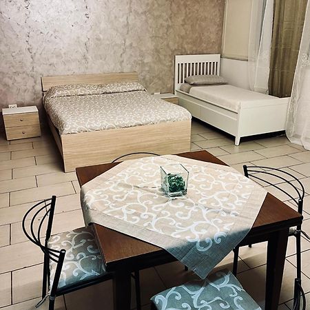 Вилла A Casa E Matilde Неаполь Экстерьер фото